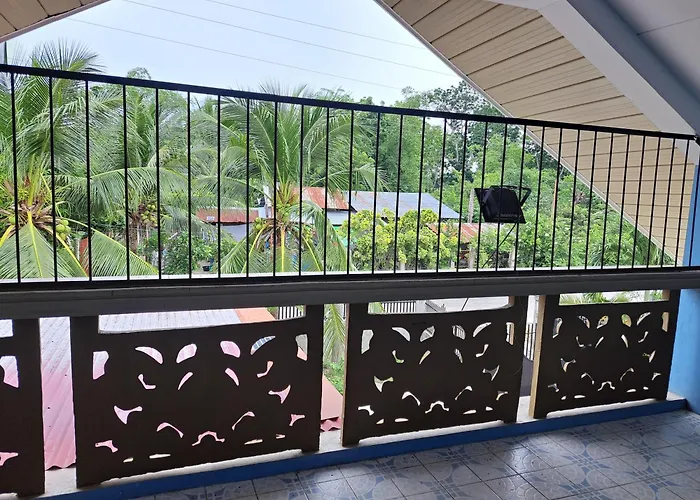 Hostel Dela-chen Roadside Moalboal